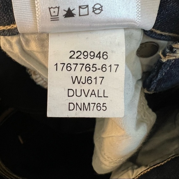 PAIGE Hoxton Ankle Jeans - Picture 8 of 8